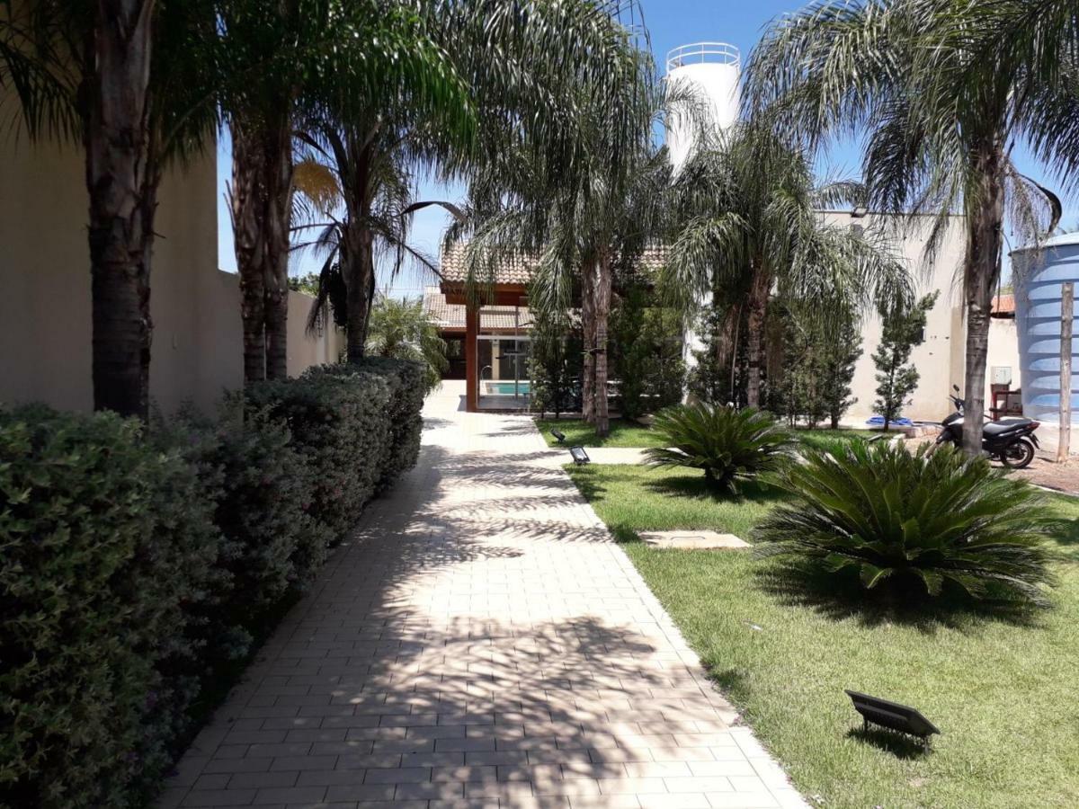 Emmis Park Hotel Aparecida do Taboado Exterior photo